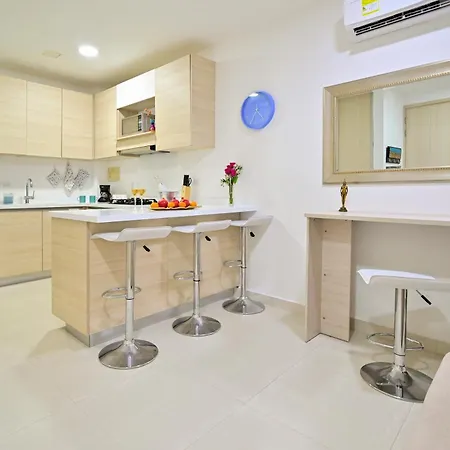 Apto Moderno - Aire Full - A Pasos De La Playa Apartamento *