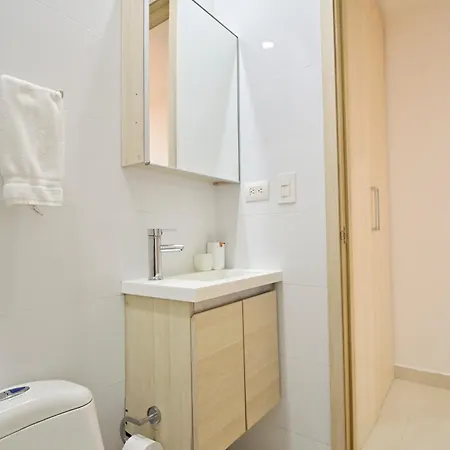 Apartamento Apto Moderno - Aire Full - A Pasos De La Playa Cartagena